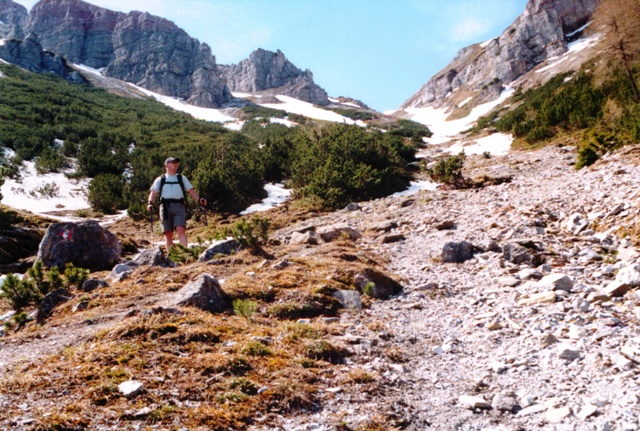 Peilspitze 2.392m, Blaser und Blaserhtte in den Stubaier Alpen - Berge-Hochtouren.de