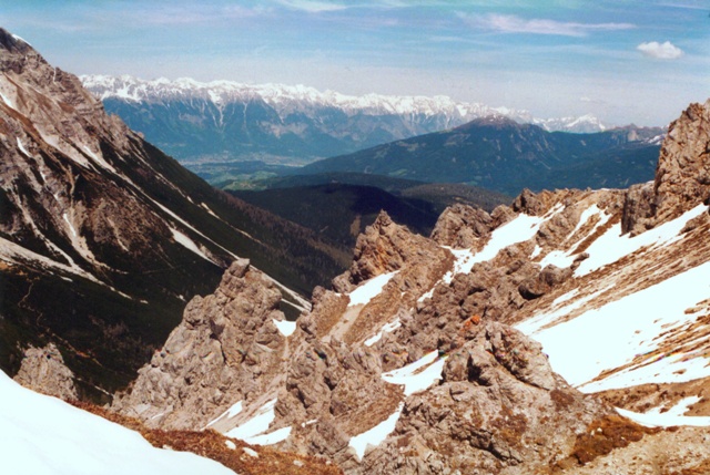 Peilspitze 2.392m, Blaser und Blaserhtte in den Stubaier Alpen - Berge-Hochtouren.de