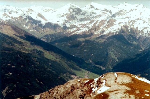 Peilspitze 2.392m, Blaser und Blaserhütte in den Stubaier Alpen - Berge-Hochtouren.de